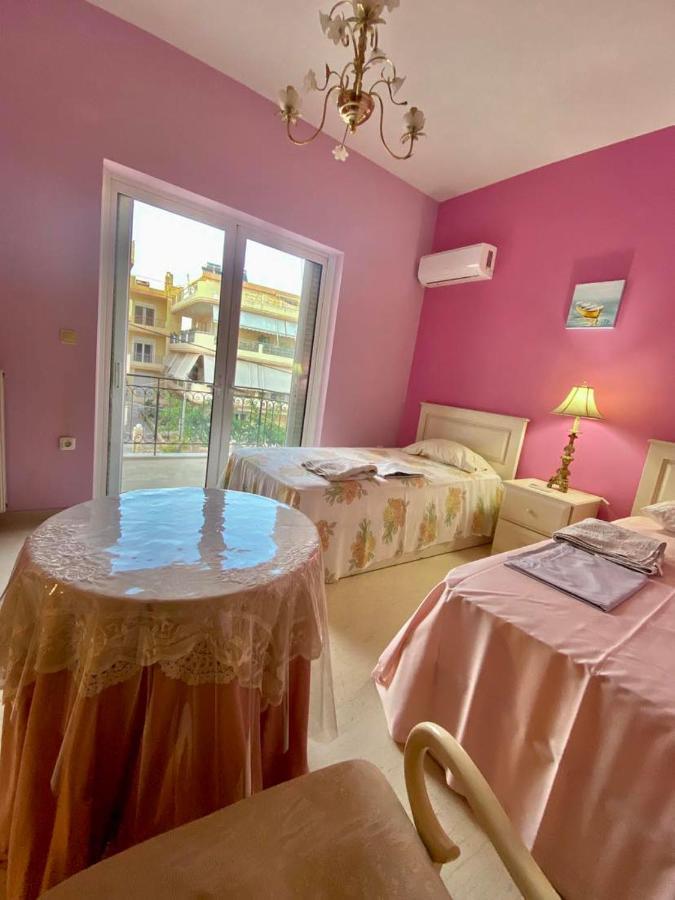 شقة Dora'S Nest 5' Min From The Airport. Spáta المظهر الخارجي الصورة